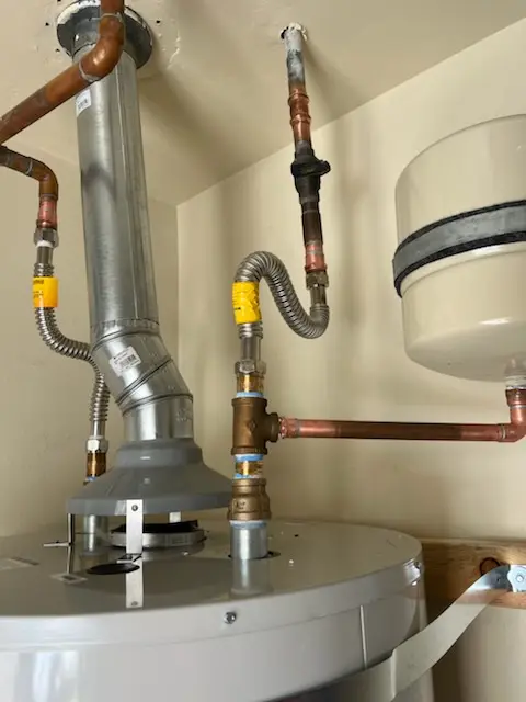 Water heater installation and plumbing repair in San Luis Rey